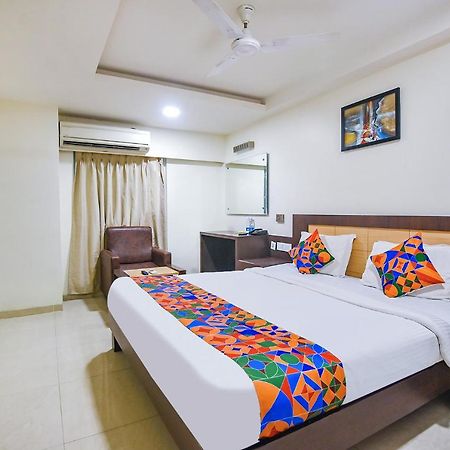 Fabhotel Leela Grand Inn Vijayawada Exterior photo