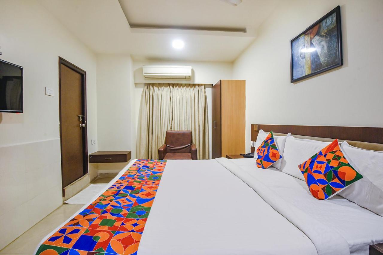 Fabhotel Leela Grand Inn Vijayawada Exterior photo